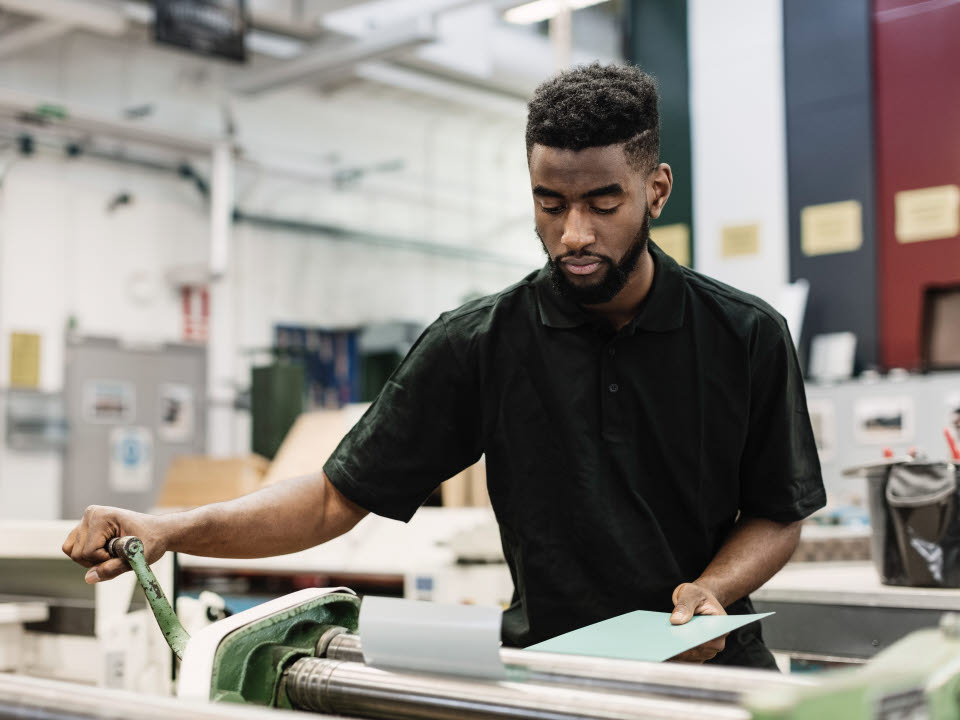Fotograf: Maskot bildbyrå
Bildbyrå: Johnér Man valsar plåt