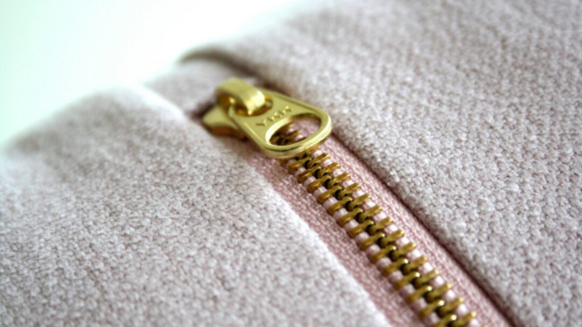 Fotograf: Mat Brown
Bildbyrå: Pexels Närbild dragkedja