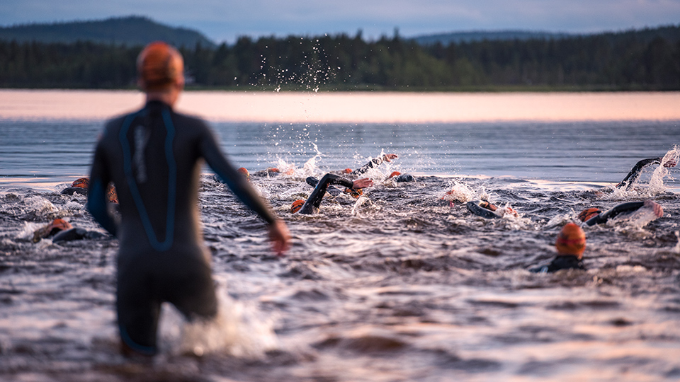 Fotograf: Hans Berggren
Bildbyrå: Johnér Simmare i sjö