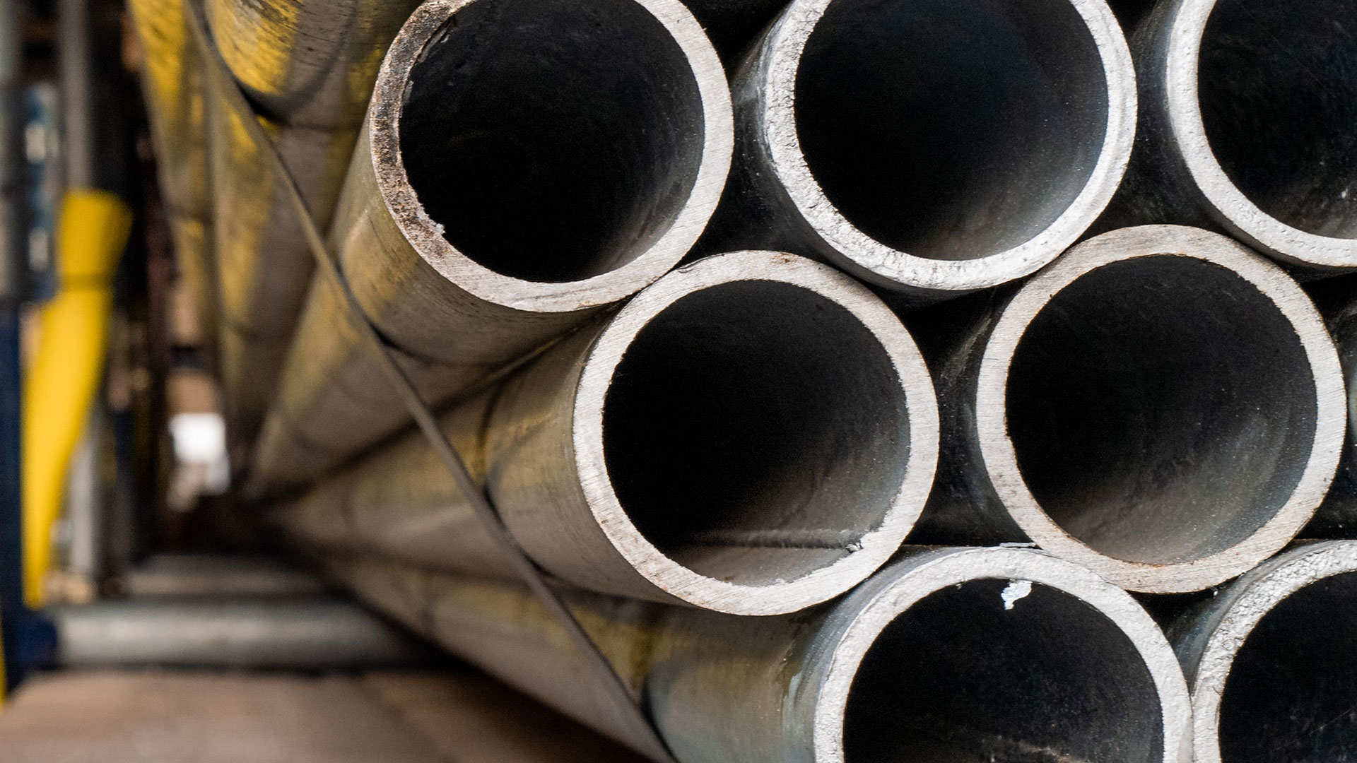 Fotograf: Unsplash. Stålrör